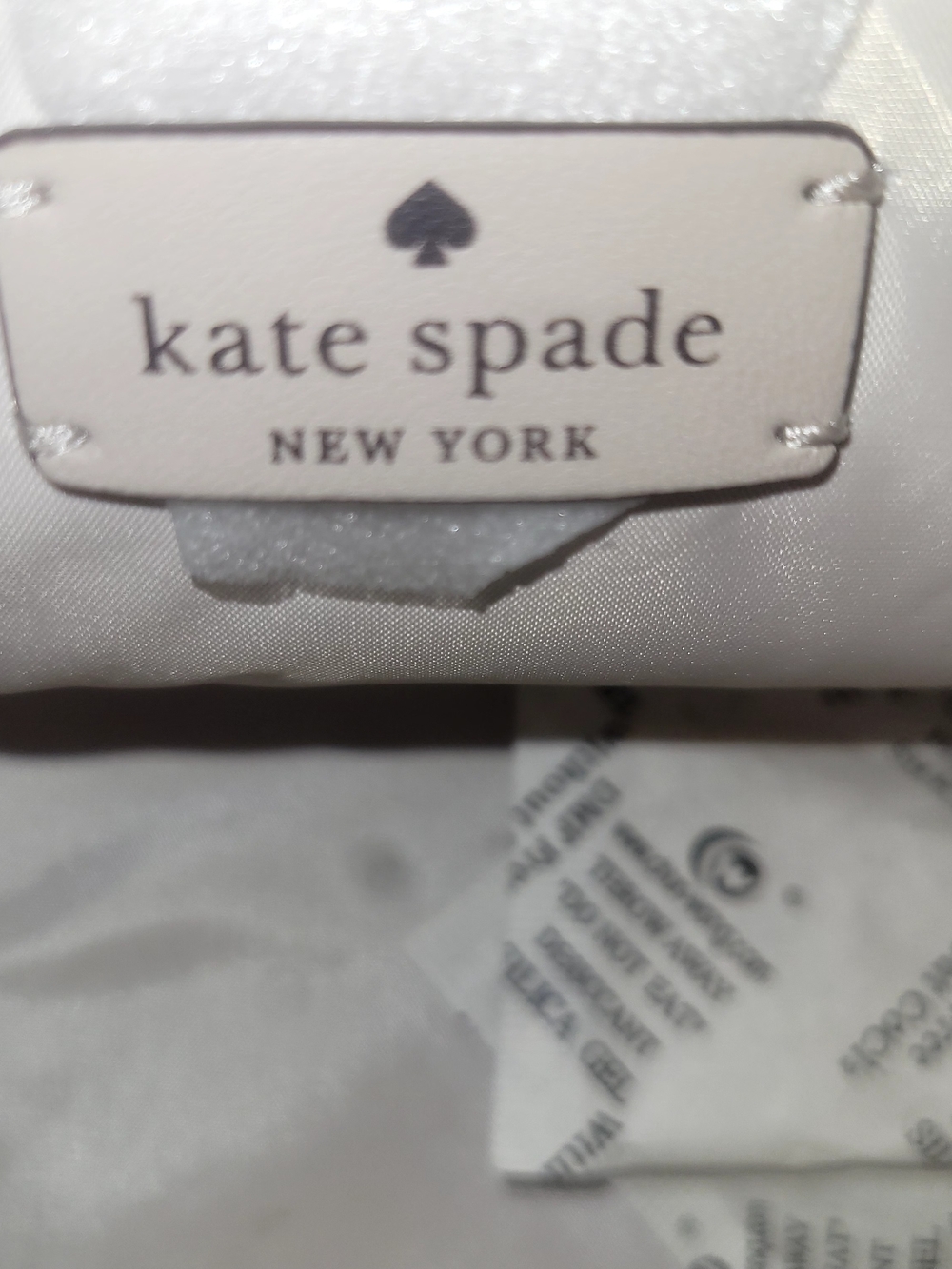 Kate Spade New York Pink Glitter Cosmetic Pouch NWOT - Picture 8 of 13